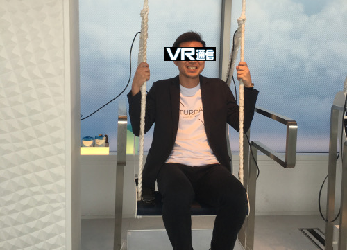 サンシャイン池袋VR体験「スウィンコースター」